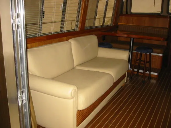 Slide: The Image of Mainship Trawler 2004 - 5