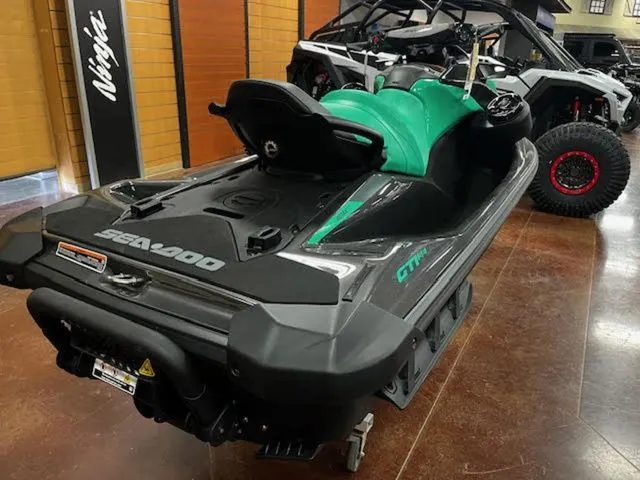 Slide: The Image of Sea-Doo GTI SE 170 2026 - 6