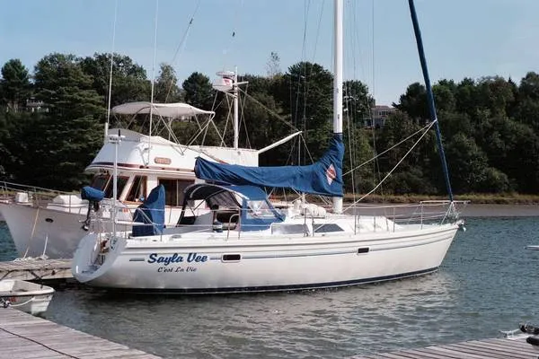 Slide: The Image of Catalina 36mk1 1994 - 0