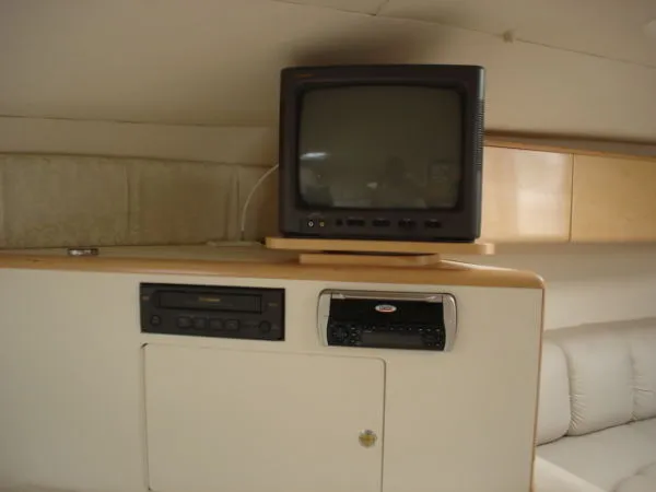 Slide: The Image of Larson 330 CABRIO 2002 - 11