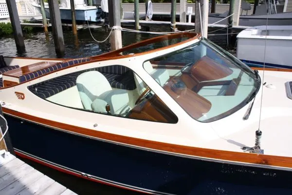 Slide: The Image of Hinckley Yachts Talaria R 2003 - 11