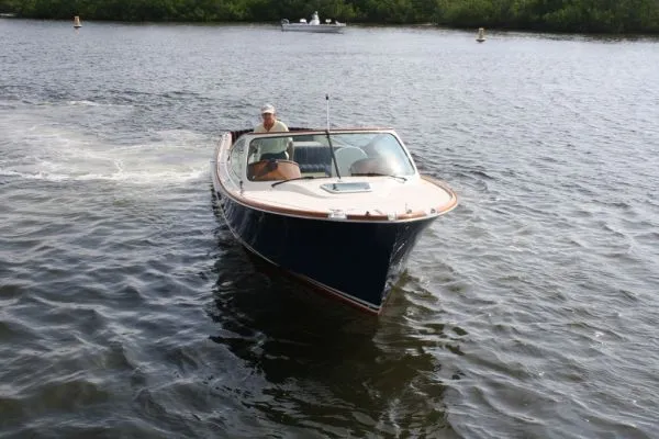 Slide: The Image of Hinckley Yachts Talaria R 2003 - 3