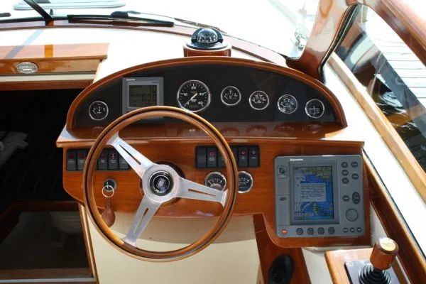 Slide: The Image of Hinckley Yachts Talaria R 2003 - 7