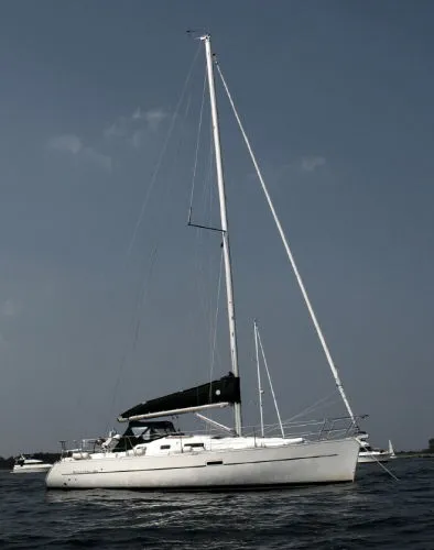 Slide: The Image of Beneteau 323 2005 - 0