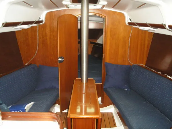 Slide: The Image of Beneteau 323 2005 - 7