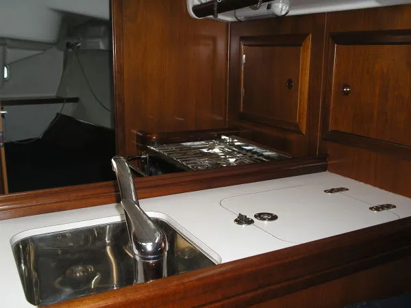 Slide: The Image of Beneteau 323 2005 - 9