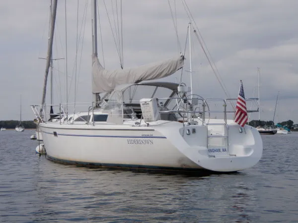 Slide: The Image of Catalina 320 1999 - 2