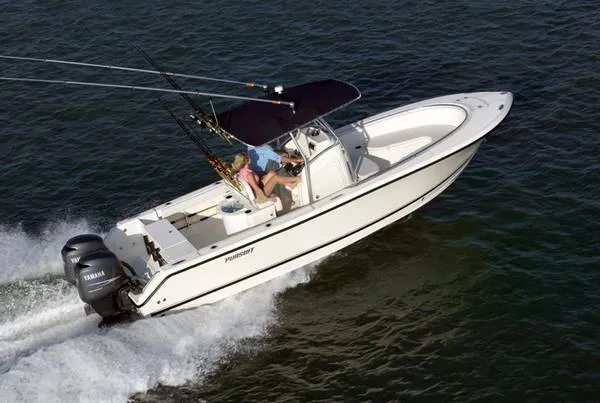Slide: The Image of Pursuit 2570 Center Console 2006 - 0