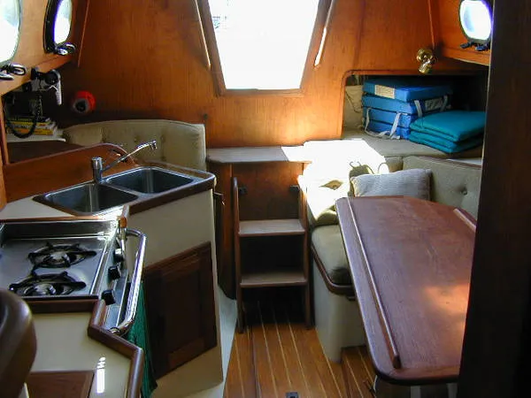 Slide: The Image of Pacific Seacraft Orion 1984 - 1
