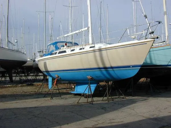 Slide: The Image of Catalina 34 1988 - 0