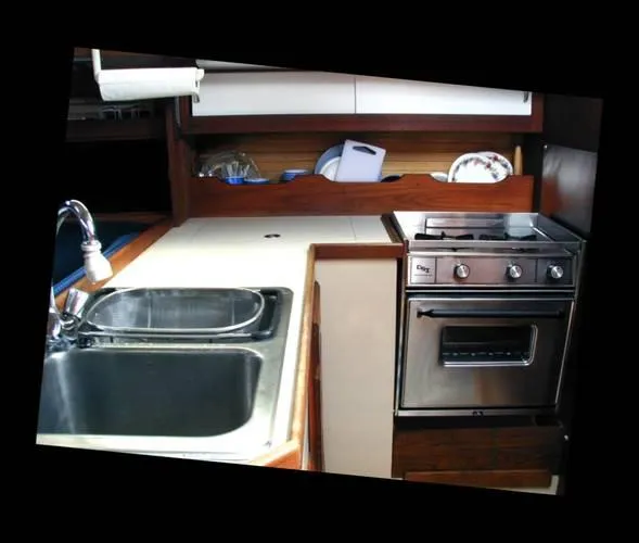 Slide: The Image of Catalina 34 1987 - 6