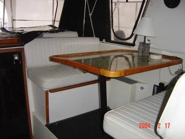 Slide: The Image of Carver Yachts 28 Riviera 1990 - 2