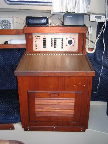 Slide: The Image of Catalina Tall Rig 1985 - 4
