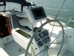 Slide: The Image of Catalina Tri-Cabin 2005 - 1