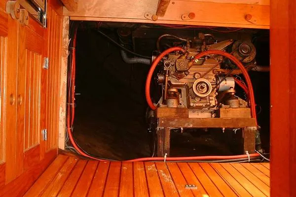 Slide: The Image of Cat Ketch Corporation 31'Halsey Herreshoff Cat Ketch 1981 - 2