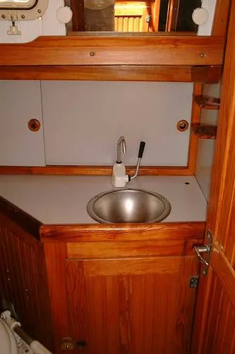 Slide: The Image of Cat Ketch Corporation 31'Halsey Herreshoff Cat Ketch 1981 - 6