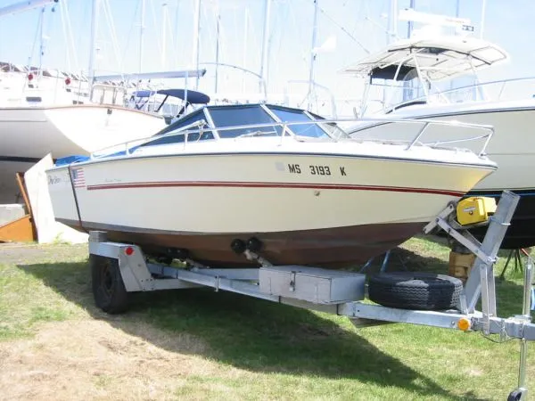 Slide: The Image of Sea Ray 200SR 1976 - 0