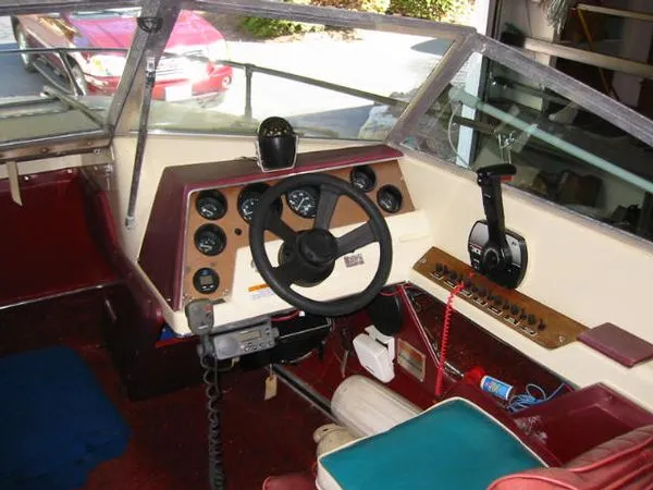 Slide: The Image of Sea Ray 200SR 1976 - 3