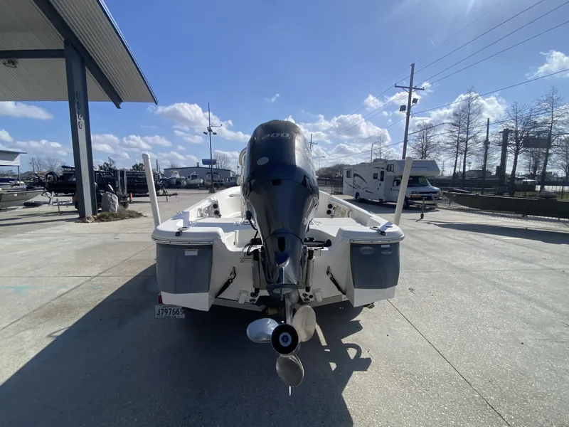 Slide: The Image of NauticStar 214 XTS Shallow Bay 2014 - 4