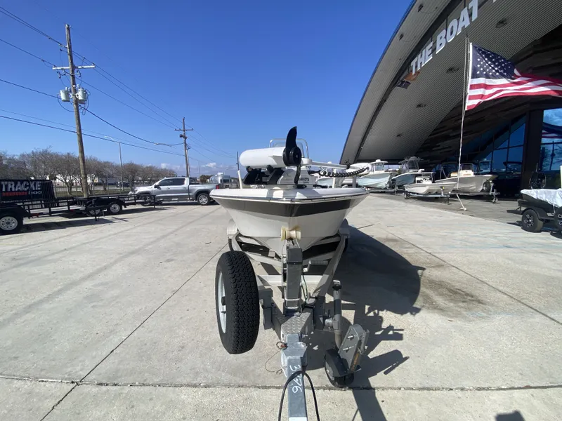 Slide: The Image of NauticStar 214 XTS Shallow Bay 2014 - 6