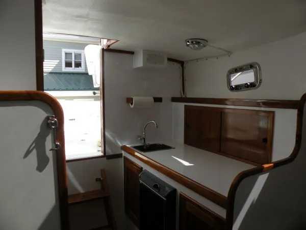 Slide: The Image of Northern Bay Newman Downeast Sedan 2007 - 2