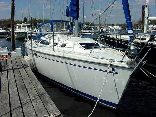 Slide: The Image of Catalina 320 2000 - 0