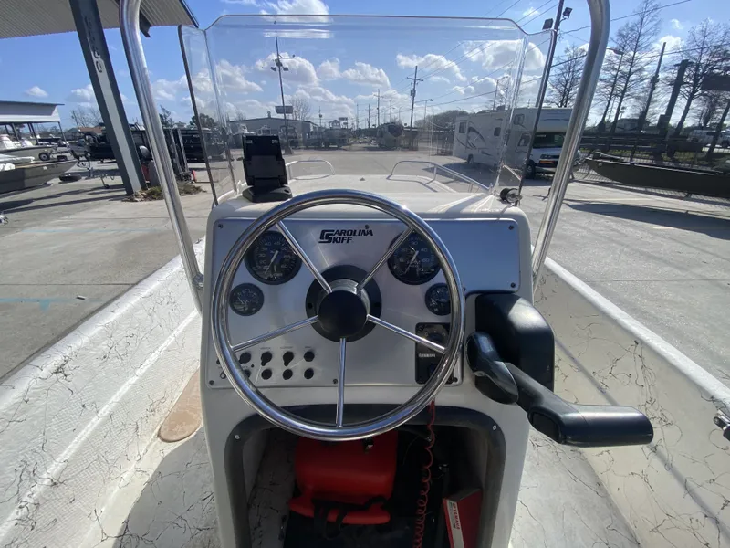 Slide: The Image of Carolina 17 DLX 2007 - 15