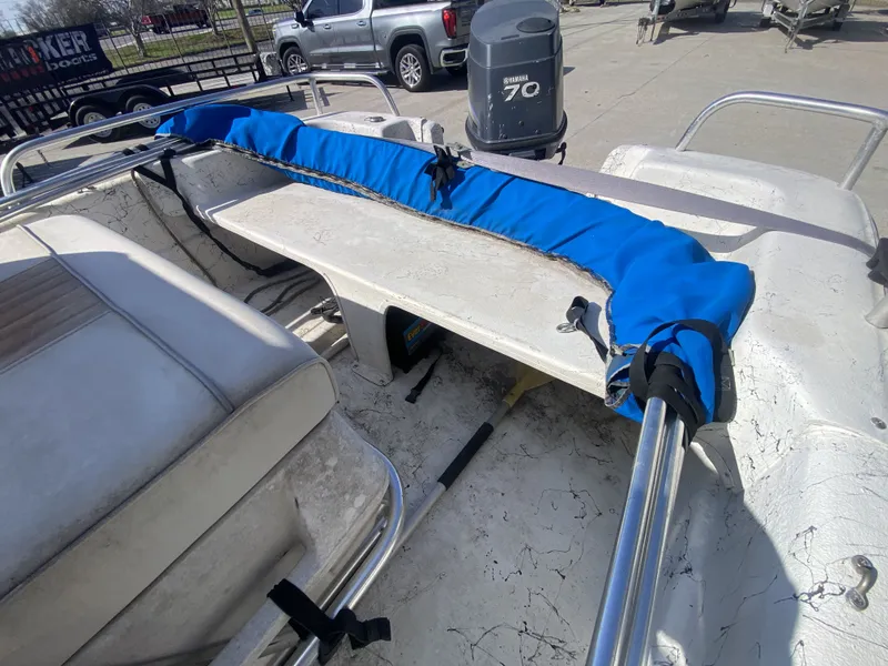 Slide: The Image of Carolina 17 DLX 2007 - 18