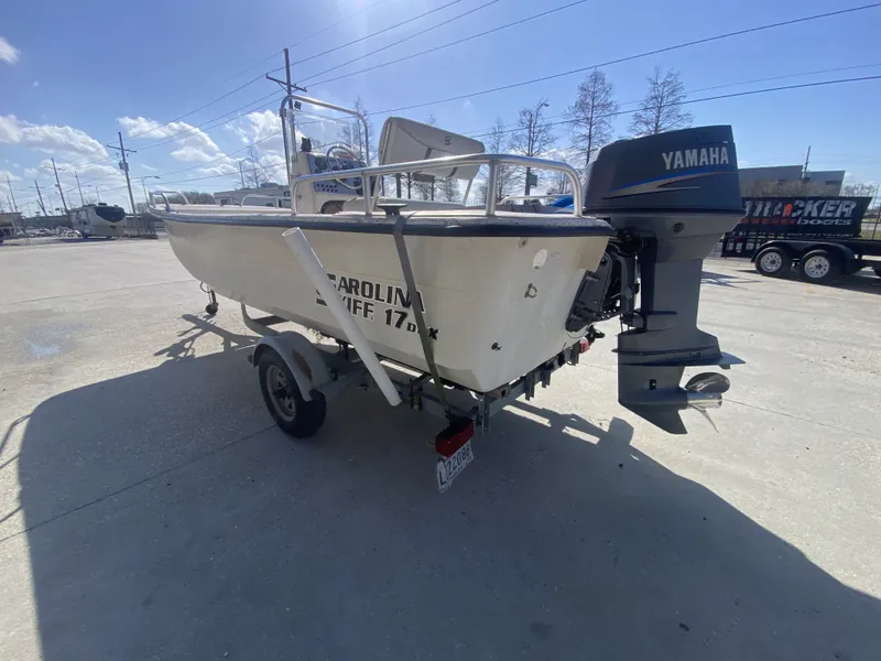 Slide: The Image of Carolina 17 DLX 2007 - 3