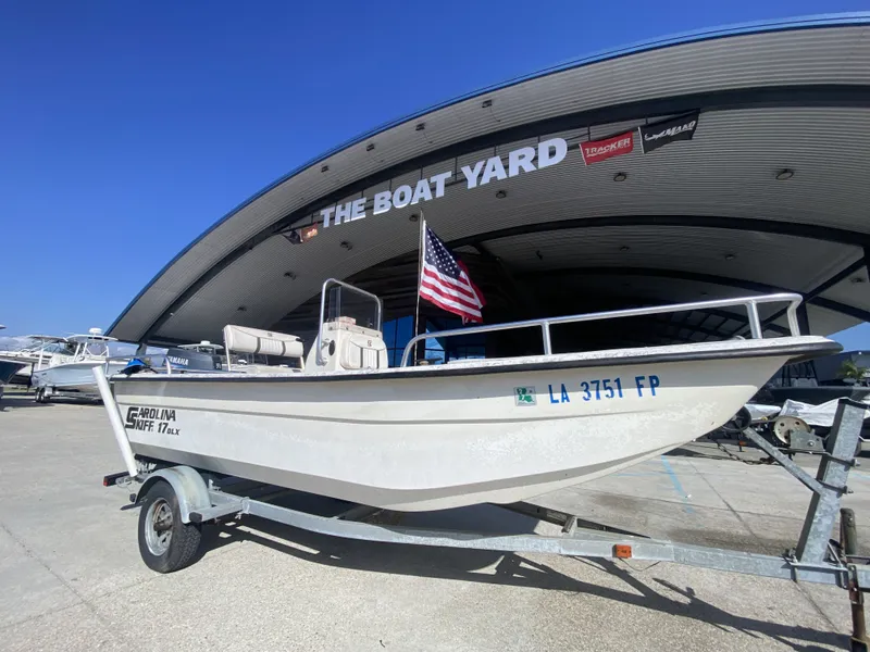 Slide: The Image of Carolina 17 DLX 2007 - 9