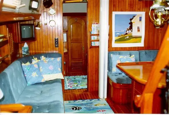 Slide: The Image of Liberty 458 Cutter 1985 - 1