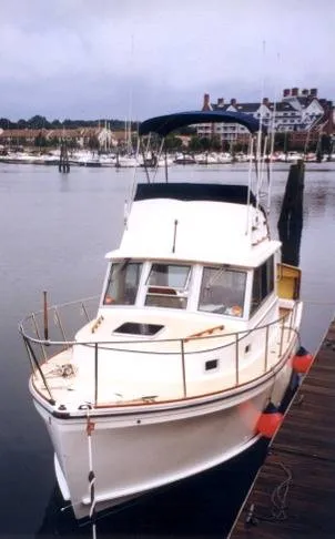 Slide: The Image of Cape Dory Flybridge Cruiser 1990 - 0
