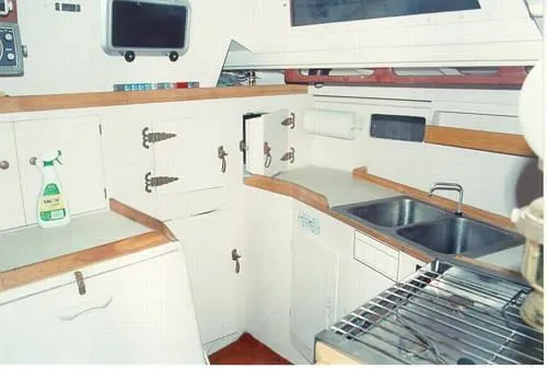 Slide: The Image of Custom Scheel's 1981 - 4