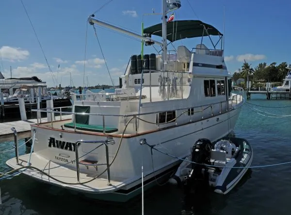 Slide: The Image of Selene Trawler 2007 - 1