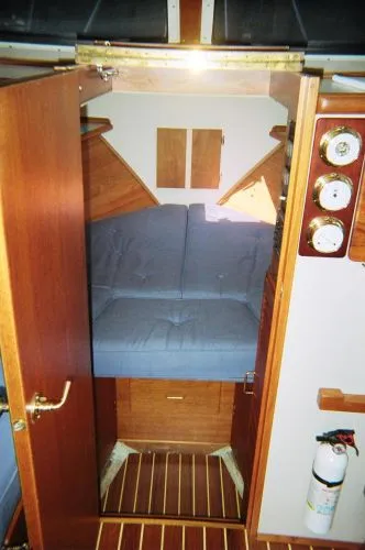 Slide: The Image of Tollycraft SPORT CRUISER 1988 - 1