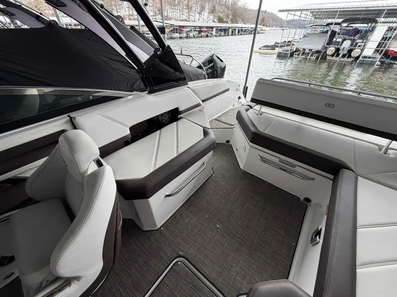 Slide: The Image of Cobalt R6 2023 - 13