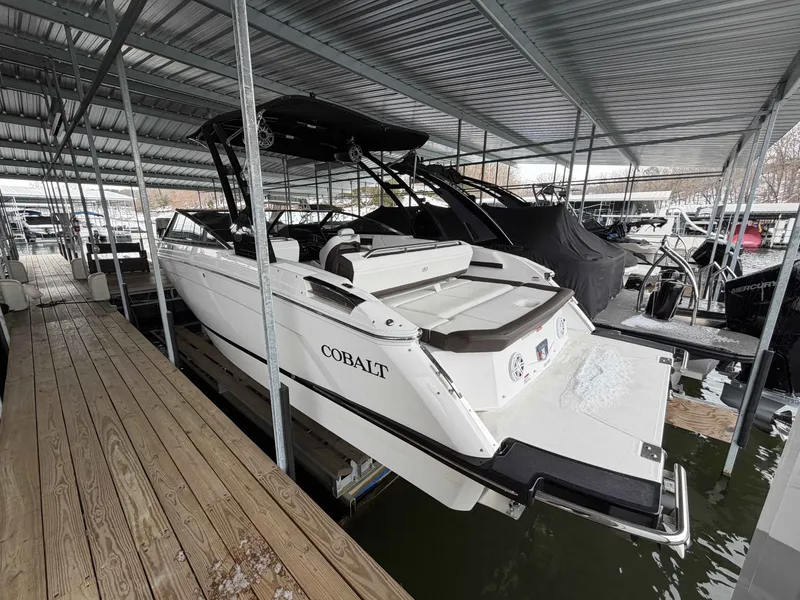 Slide: The Image of Cobalt R6 2023 - 3