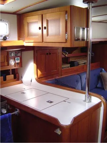 Slide: The Image of Valiant Cutter 1990 - 8