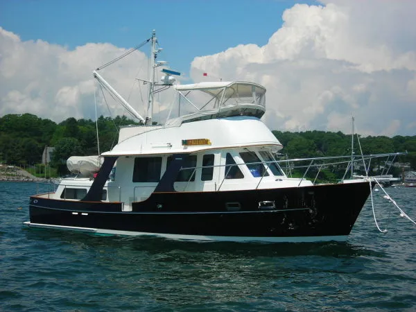 Slide: The Image of Pacific Seacraft 38T NEW PICS 2001 - 1