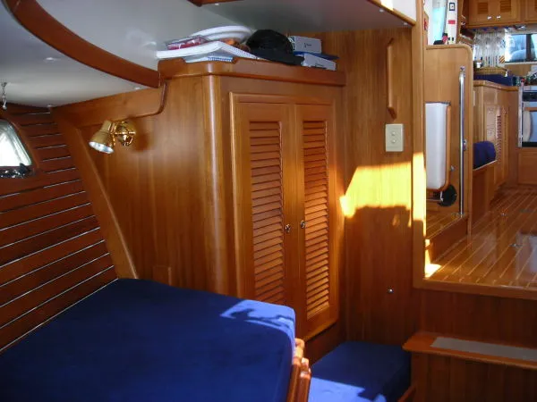 Slide: The Image of Pacific Seacraft 38T NEW PICS 2001 - 5