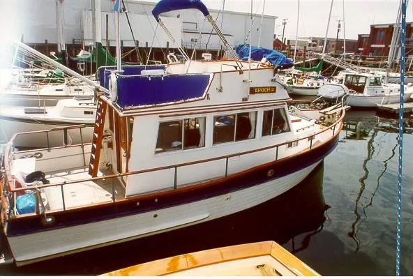 Slide: The Image of Amer Grand Banks 32 1981 - 0