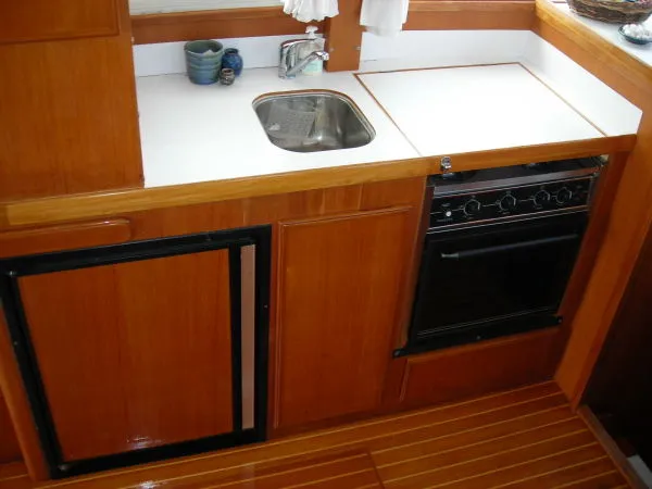 Slide: The Image of Island Gypsy Europa Flybridge Sedan Trawler 2000 - 2