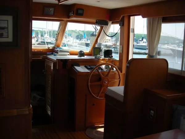 Slide: The Image of Island Gypsy Europa Flybridge Sedan Trawler 2000 - 5