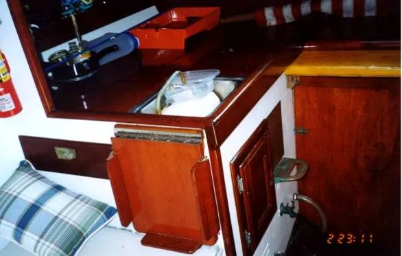 Slide: The Image of Hinckley Yachts Sou'Wester 1951 - 5