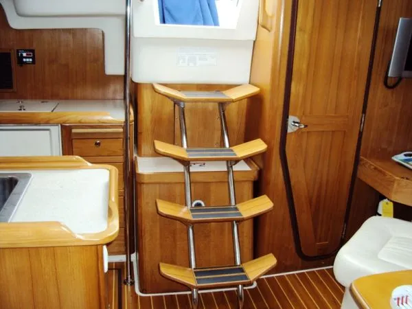 Slide: The Image of Catalina 350 2003 - 2