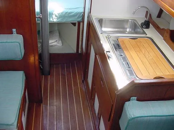 Slide: The Image of Tartan Yawl 1974 - 3
