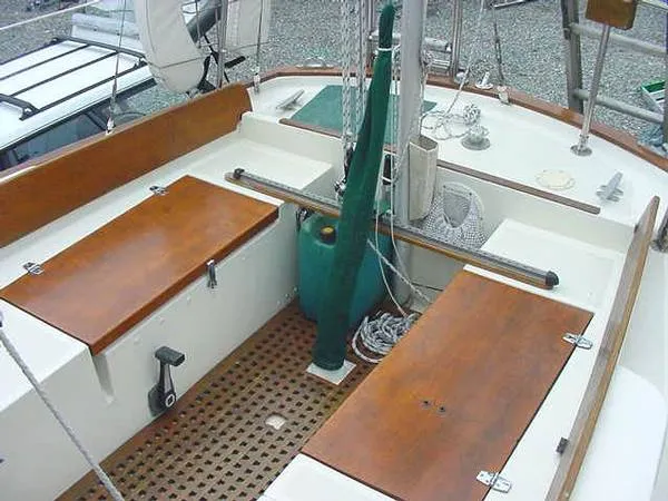 Slide: The Image of Tartan Yawl 1974 - 7