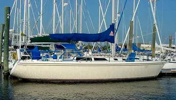 Slide: The Image of Catalina Tall Rig 1990 - 0