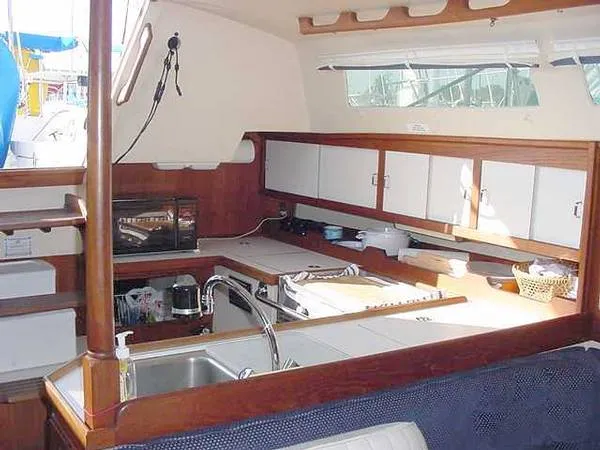 Slide: The Image of Catalina Tall Rig 1990 - 5