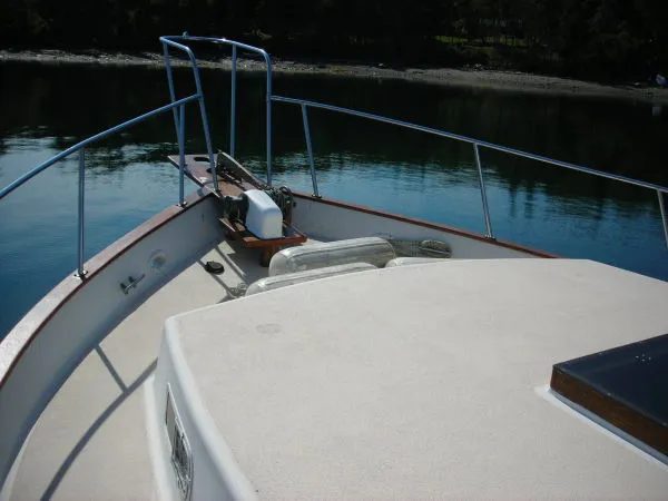 Slide: The Image of Californian Flybridge Sedan Trawler 1983 - 5